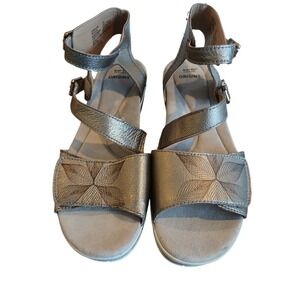 Earth Origins‎ Carley Caroline Platinum Leather Ankle Strap Sandals Women's 8M